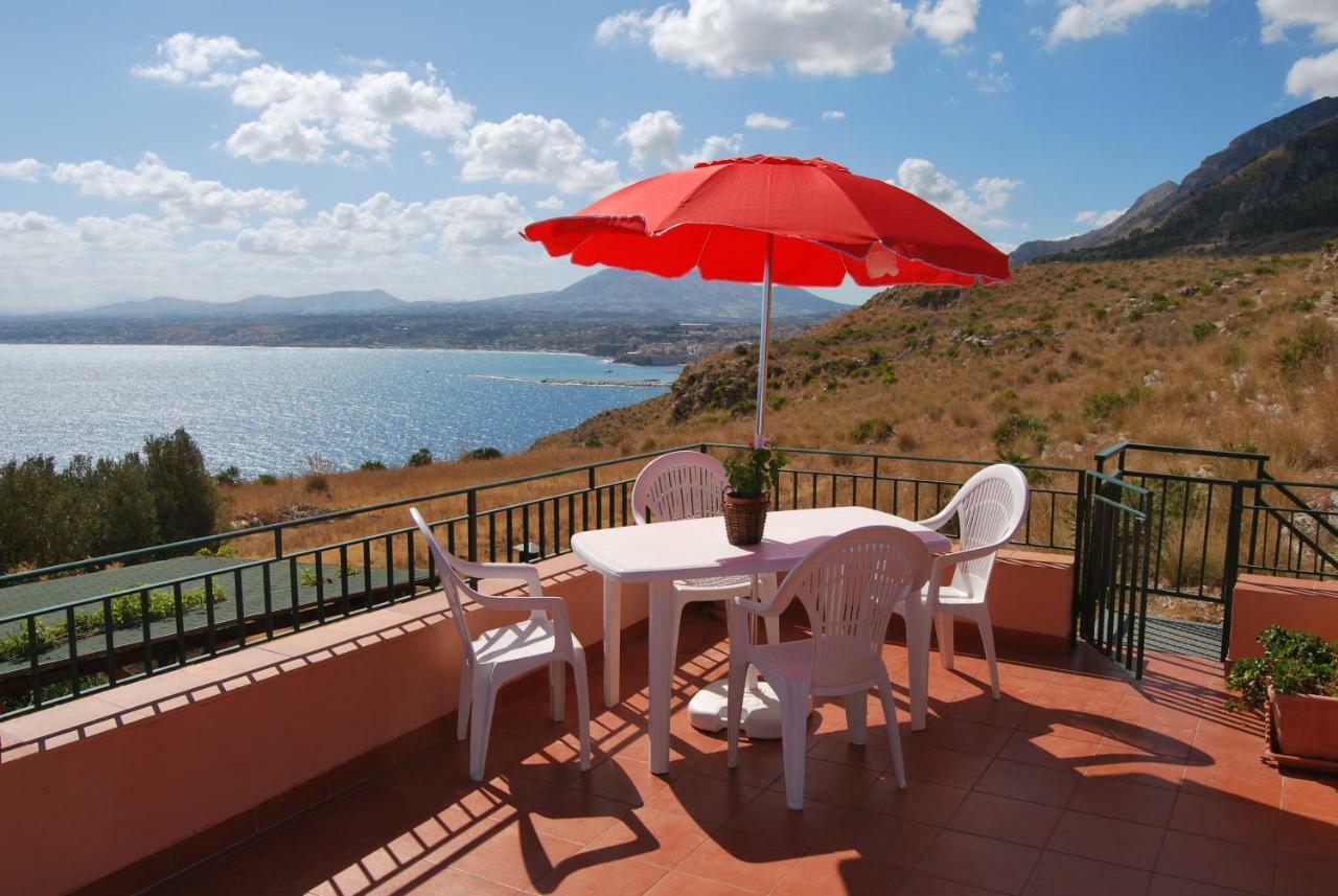 Casa Vacanze La Terrazza Sul Golfo Castellammare del Golfo Zewnętrze zdjęcie
