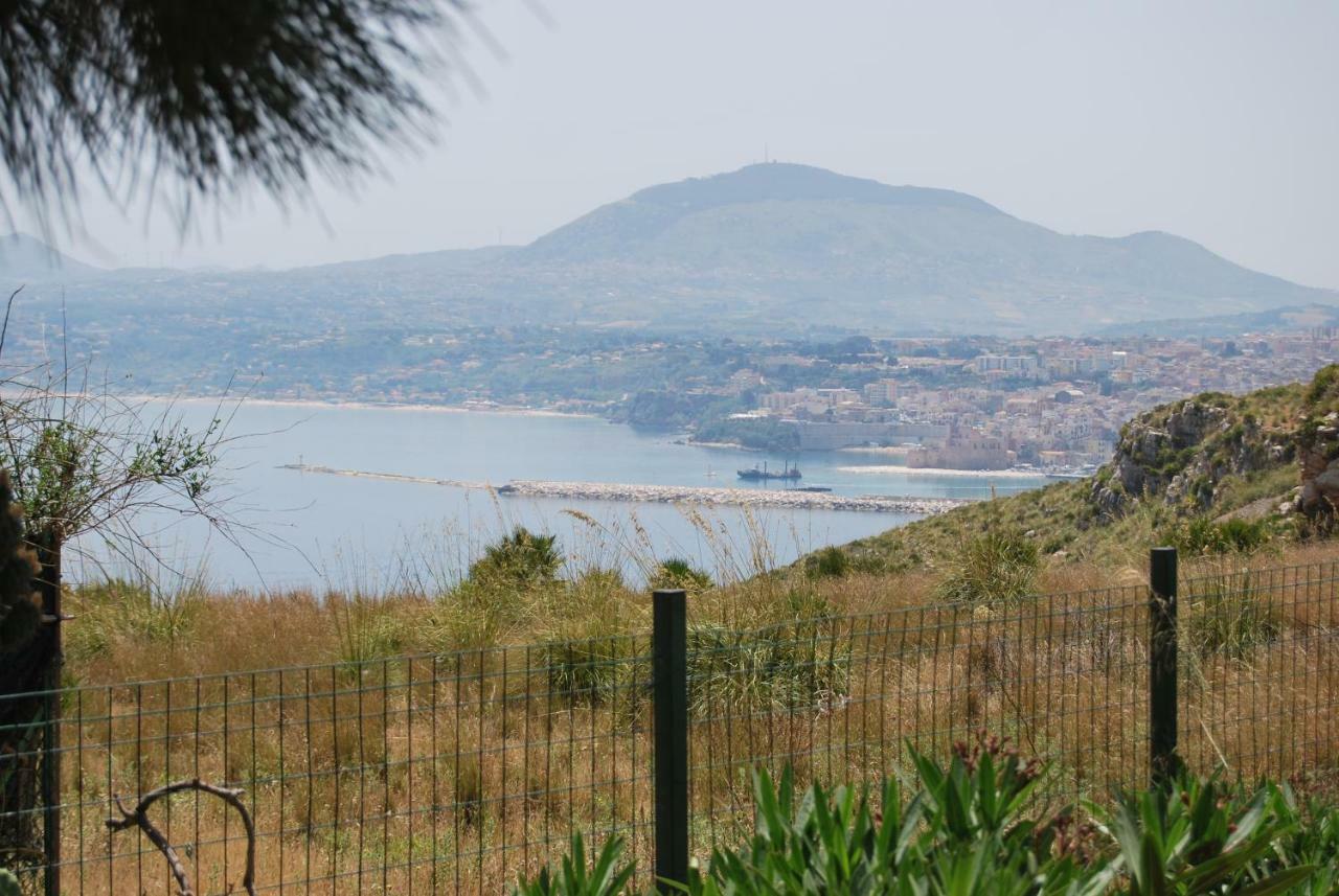 Casa Vacanze La Terrazza Sul Golfo Castellammare del Golfo Zewnętrze zdjęcie